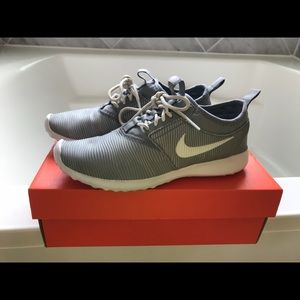 Nike women shoes